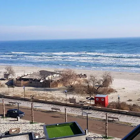 Alezzi Sylver 2 公寓 *