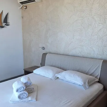 Alezzi Sylver 2 公寓