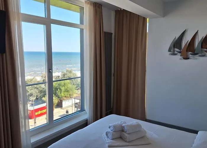 Alezzi Sylver 2 شقة *