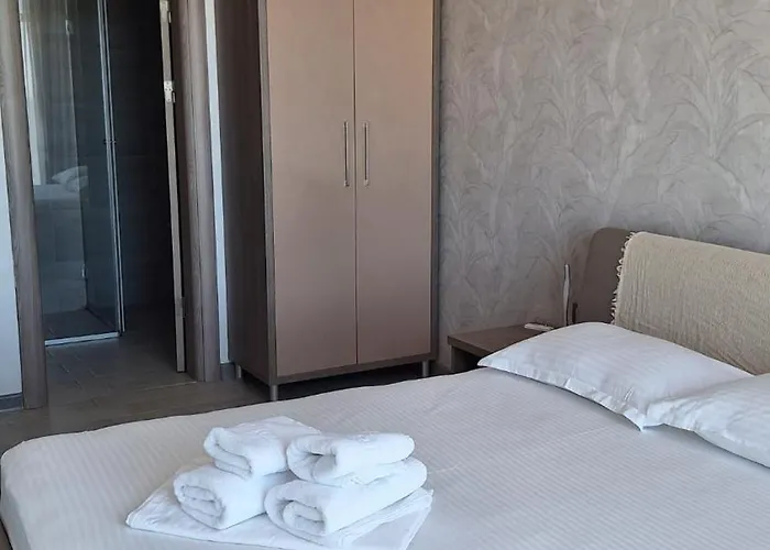 Alezzi Sylver 2 شقة *